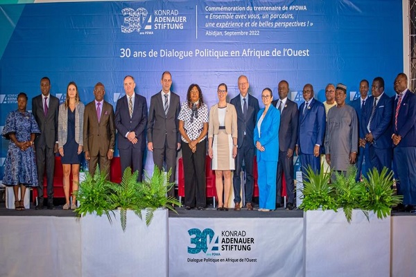 CÔTE D'IVOIRE: LA FONDATION KONRAD ADENAUER FÊTE 30 ANS DE DIALOGUE POLITIQUE EN AFRIQUE DE L'OUEST